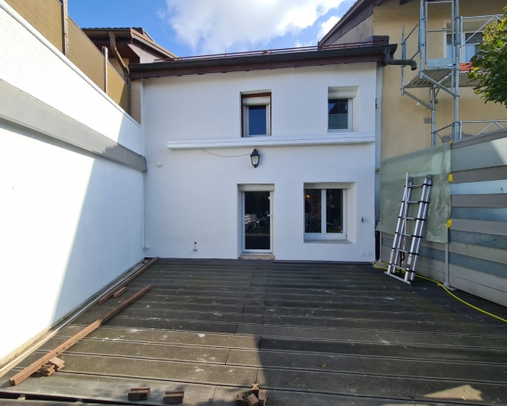 L’isolation minérale d’une façade d’une maison de ville à Genève